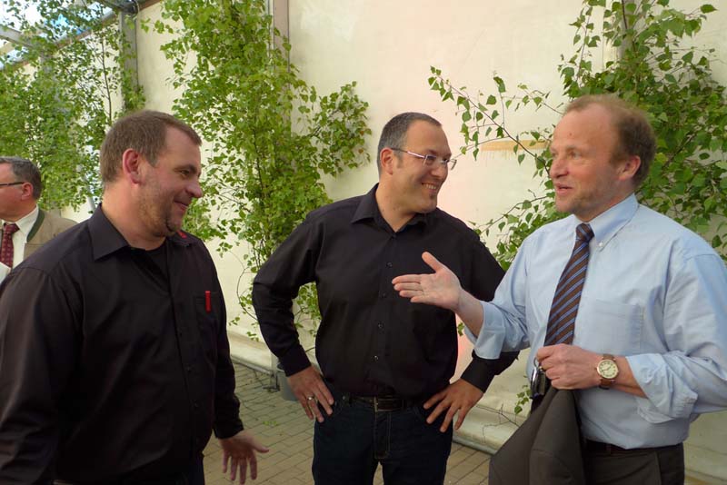 L1010417_9202659737_l