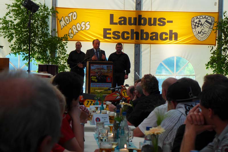 L1010429_9205412360_l