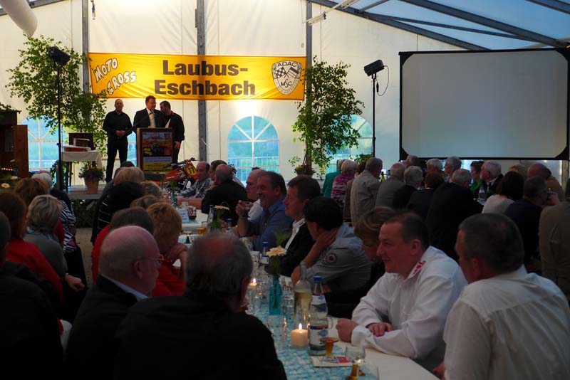 L1010434_9202611465_l