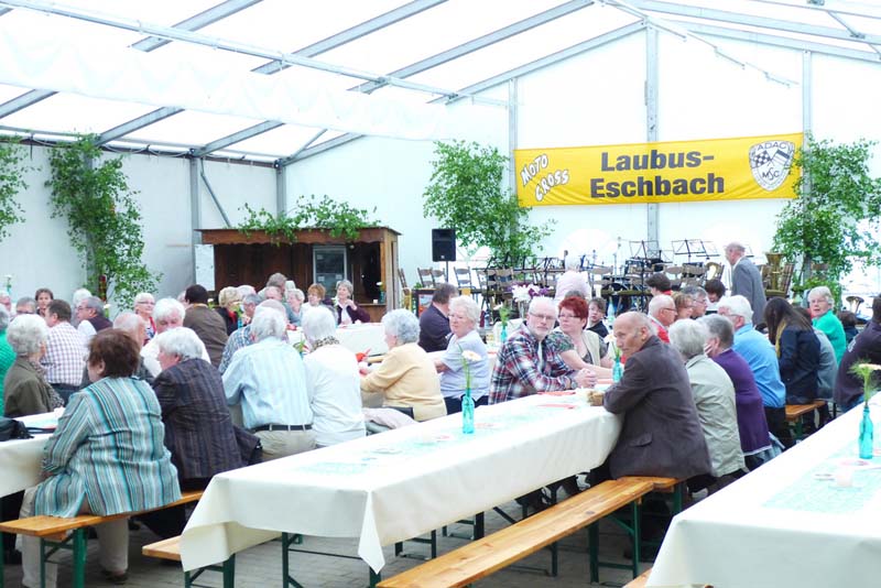 L1010456_9202546177_l