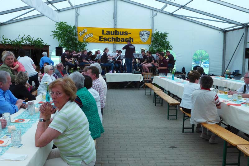 L1010468_9202509225_l