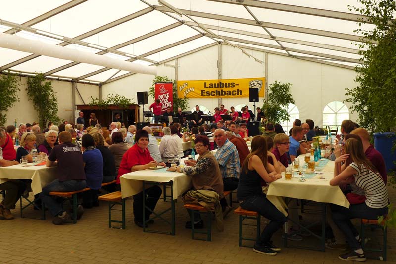 L1010503_9202399909_l